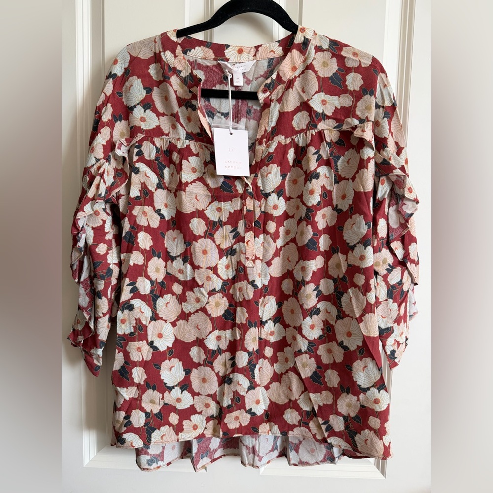 Lauren Conrad floral blouse, size medium, new with tags.